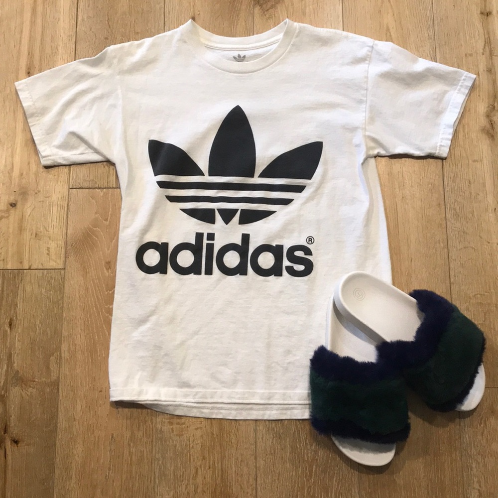 Adidas T Shirt